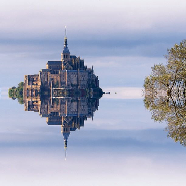 Mont-saint-michel-sur-leau